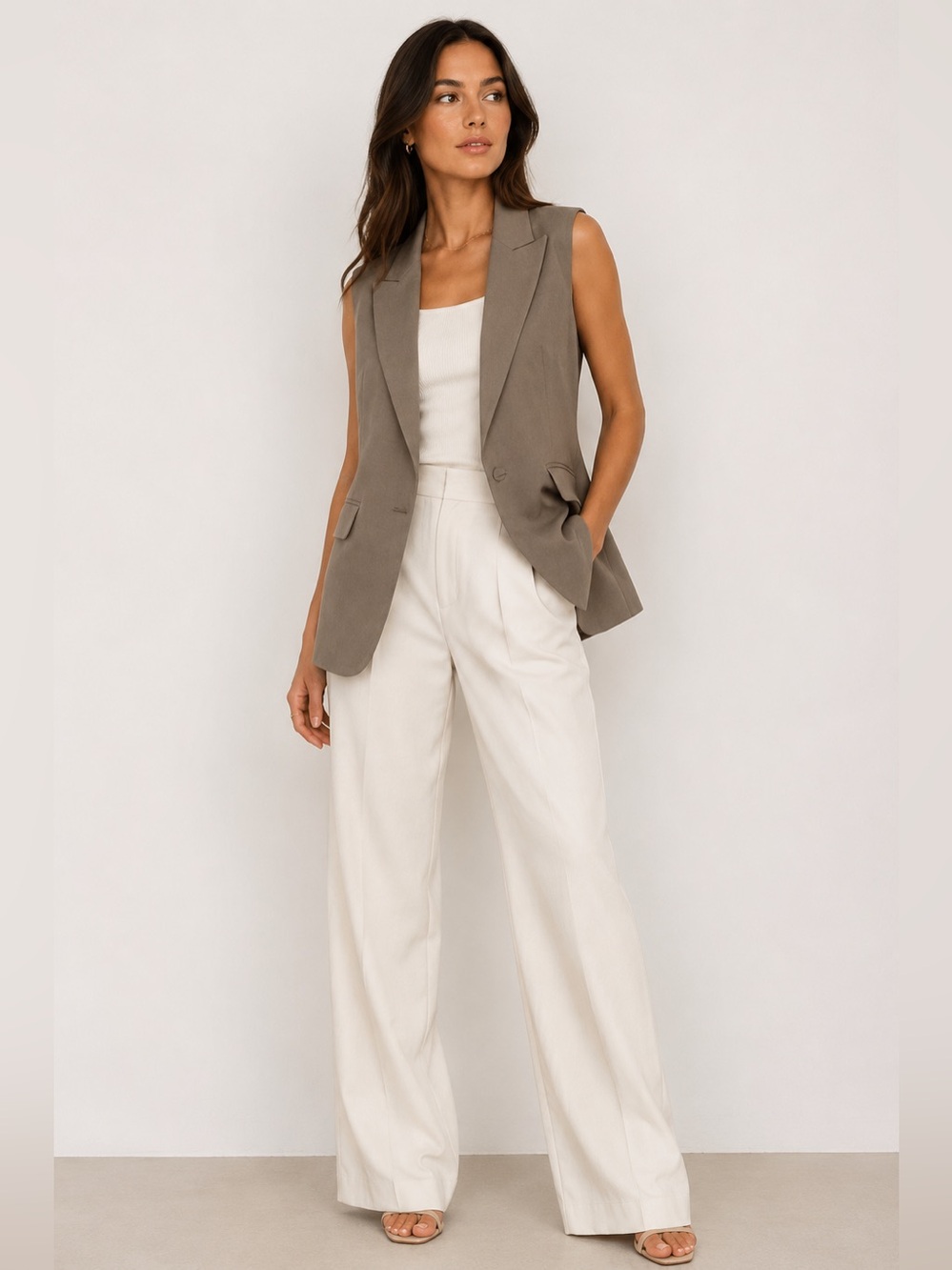 Theory tailored sleeveless blazer vest NWT